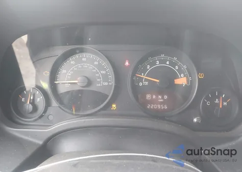 2016 Jeep Compass Sport из США, поврежденный, VIN 1C4NJDBB8GD507935